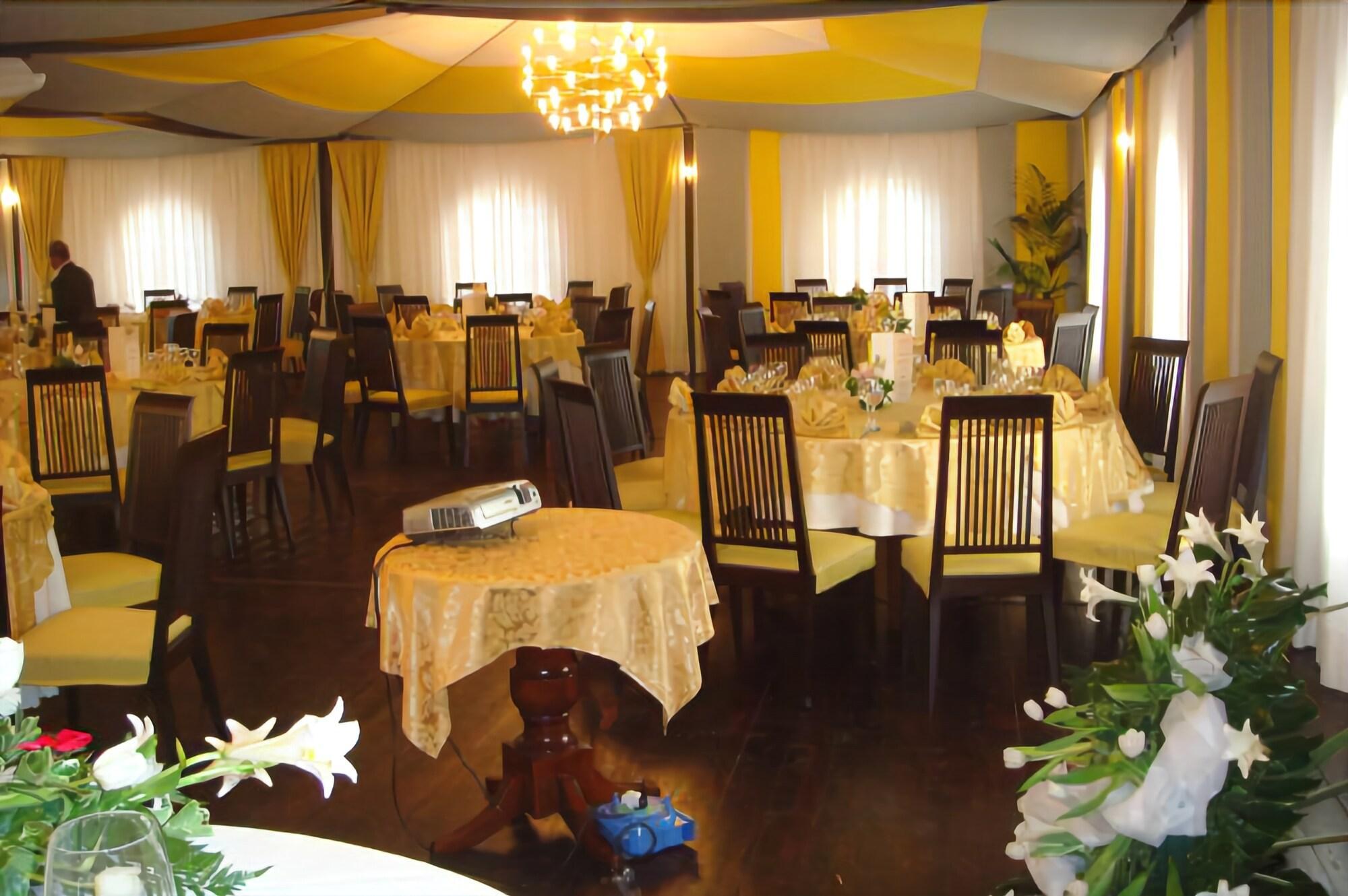Hotel Delle Palme Falcone Exterior photo