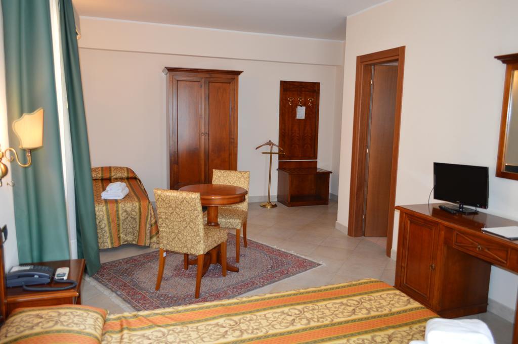 Hotel Delle Palme Falcone Room photo