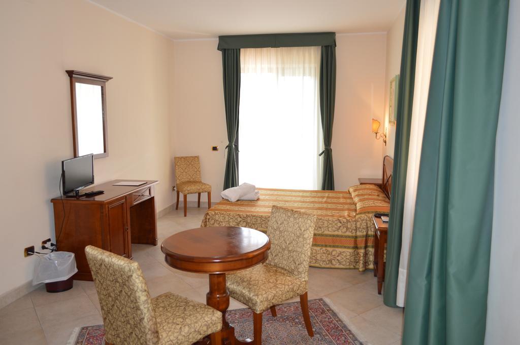 Hotel Delle Palme Falcone Room photo