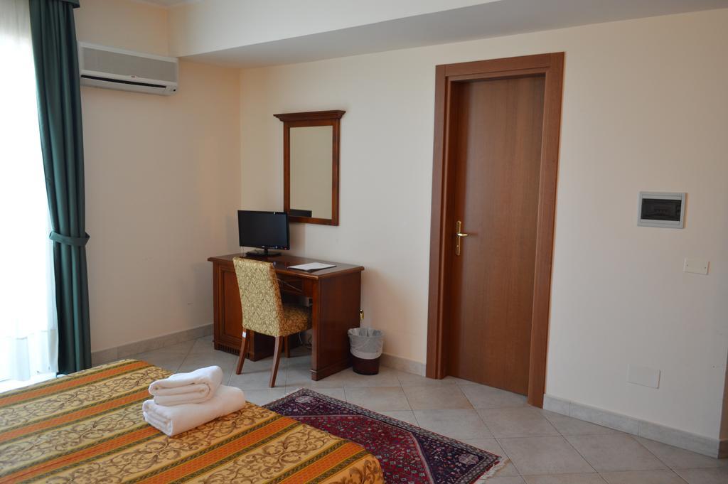 Hotel Delle Palme Falcone Room photo