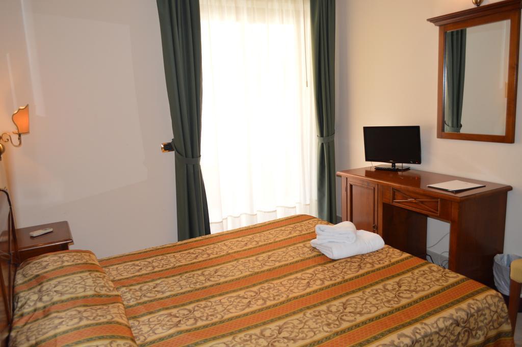 Hotel Delle Palme Falcone Room photo